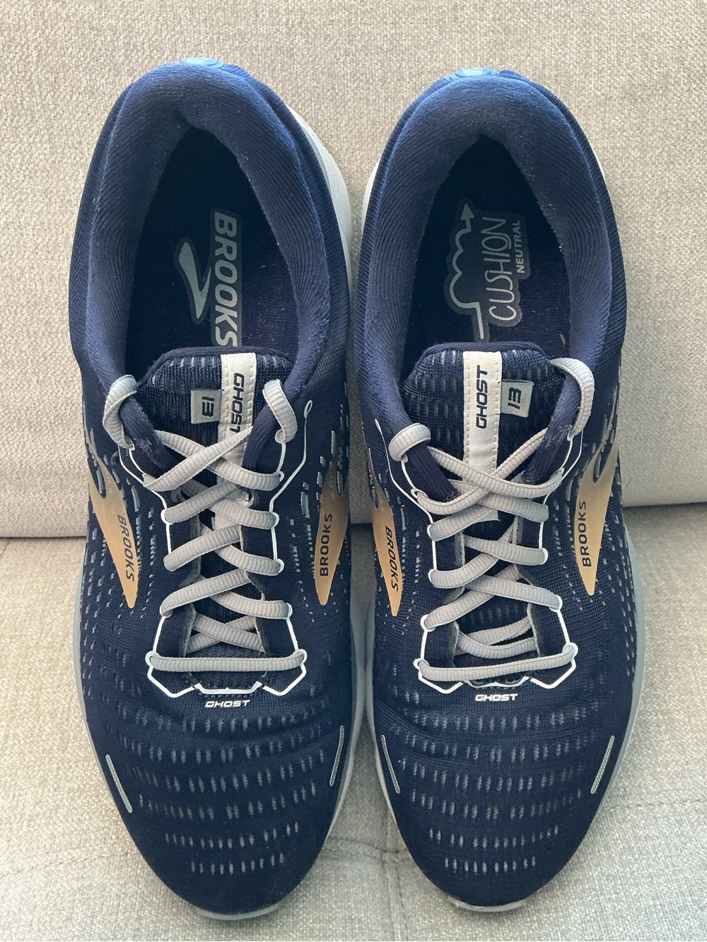 Brooks Ghost 13 Men’s Running Shoes Navy Silver Size 12.5 Excellent Condition - Picture 3 of 16